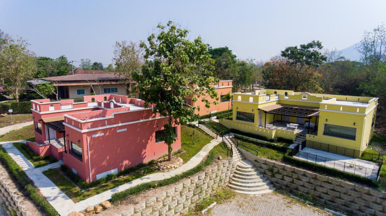 Leaves Valley Resort Nong Ya Plong Экстерьер фото